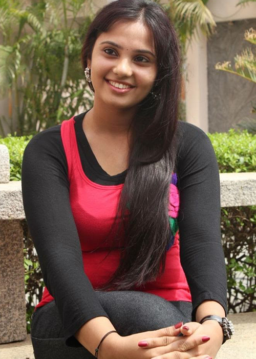 Aarushi Height, Wiki, Biography, Biodata, DOB, Age, Profile, Personal ...