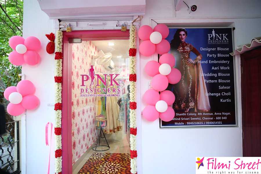 Actor Arya and Shaam Launches 'Pink Designers' Boutique Photos (2)