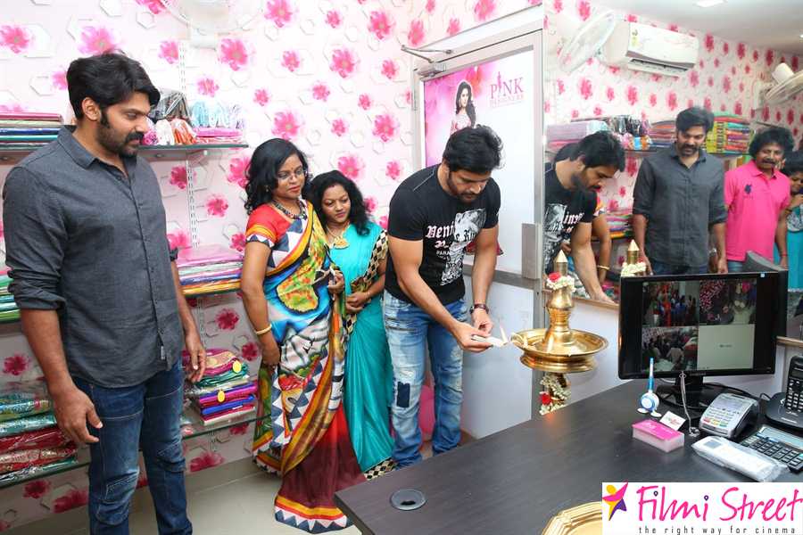 Actor Arya and Shaam Launches 'Pink Designers' Boutique Photos (22)