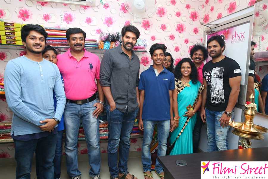 Actor Arya and Shaam Launches 'Pink Designers' Boutique Photos (25)