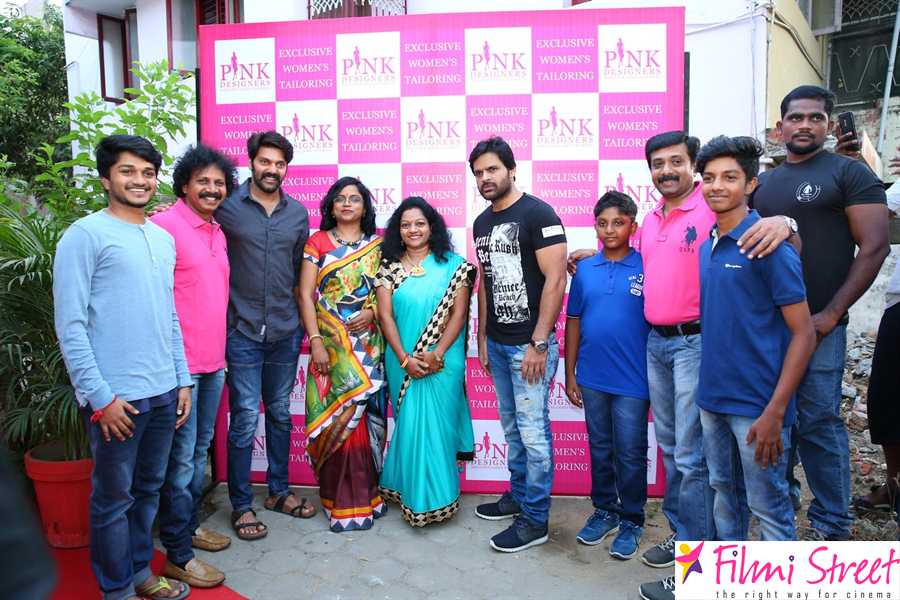 Actor Arya and Shaam Launches 'Pink Designers' Boutique Photos (9)