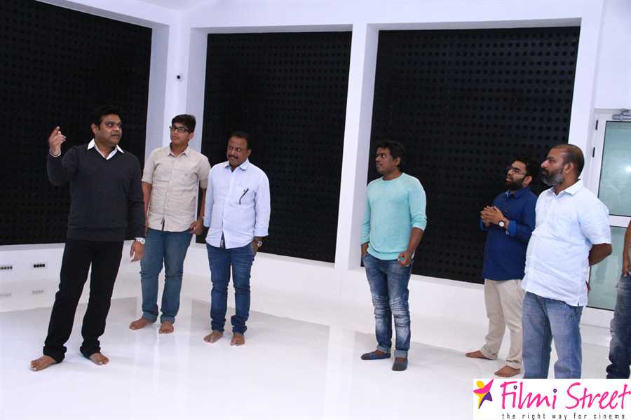 Celebrities at Harris Jayaraj studio launch (47)