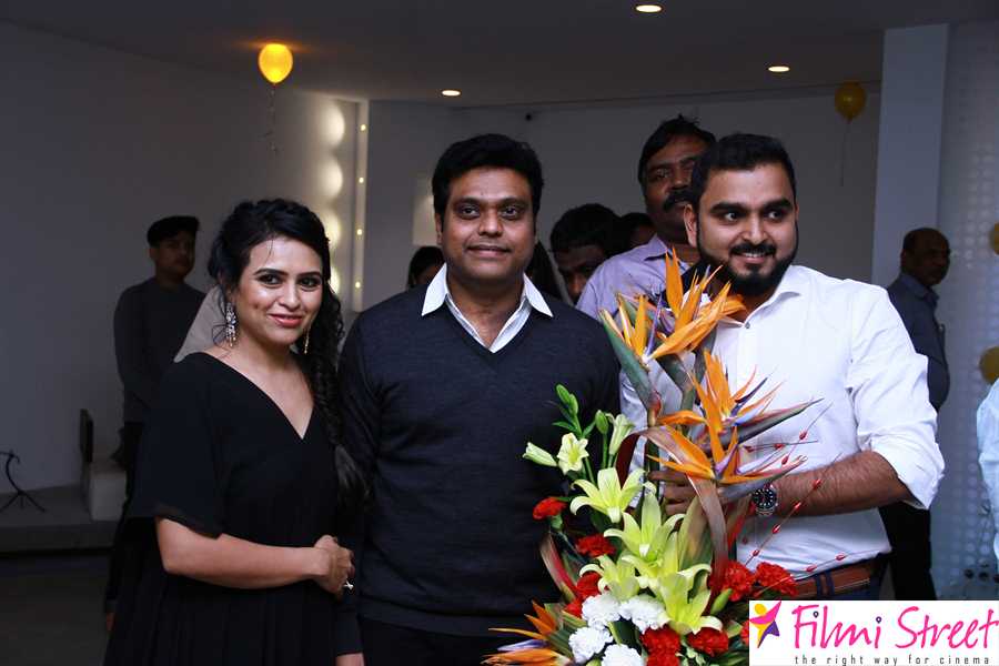 Celebrities at Harris Jayaraj studio launch (49)