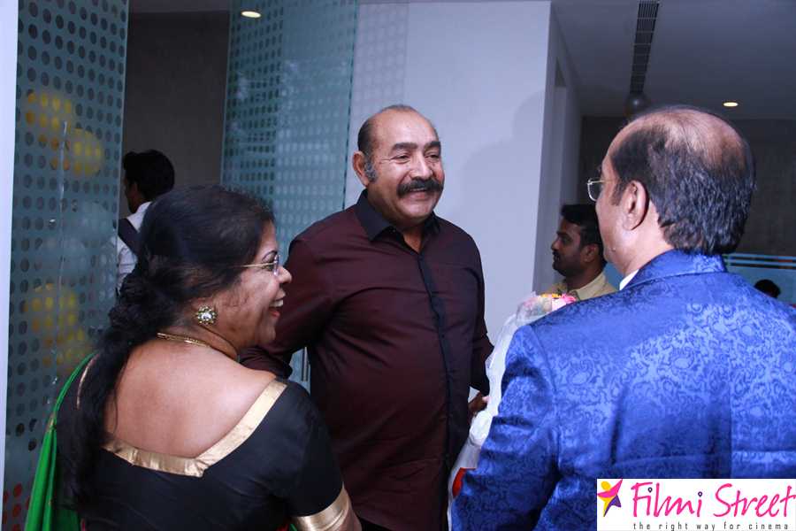 Celebrities at Harris Jayaraj studio launch (52)