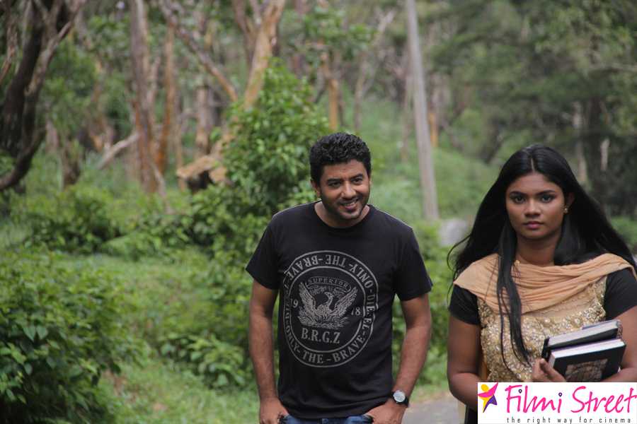 Oviya Movie Stills 013