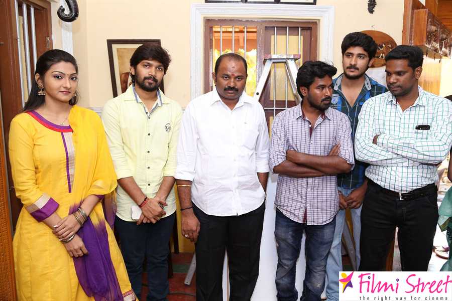 Plus or Minus movie pooja stills (1)